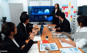 Manajemen Strategis : Definisi, Tahapan, dan Istilah Kunci