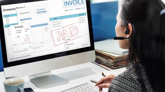 Invoice Perorangan : Pengertian, Manfaat, dan Cara Membuatnya!